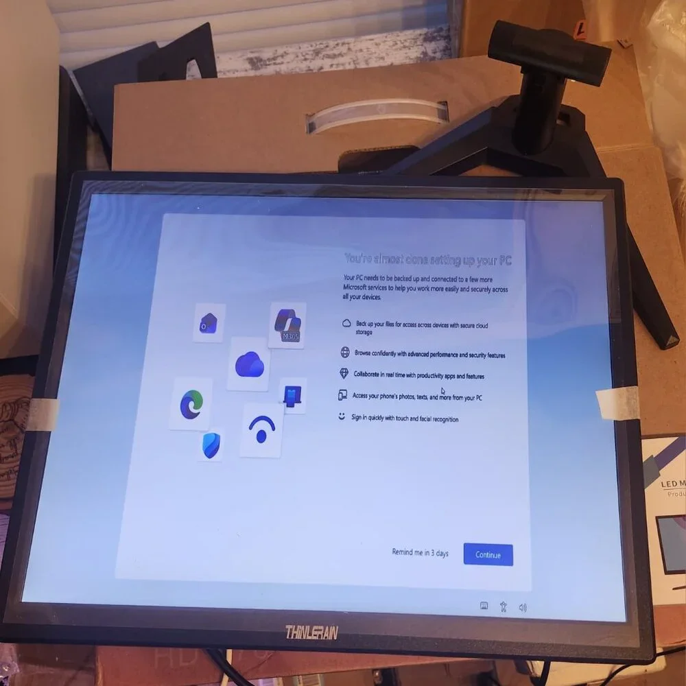 17in Monitor New